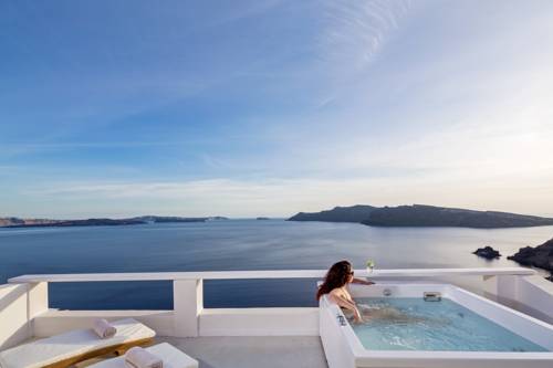 Oía Grèce VIP Hotel code promo booking.com