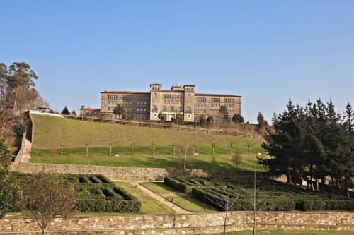 Saint Jacques de Compostelle Espagne VIP Hotel code promo booking.com