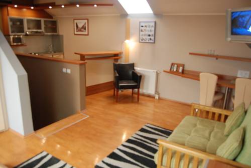 Novi triste Serbie VIP Hotel code promo booking.com