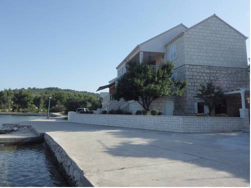 Lumbarda Croatie VIP Hotel code promo booking.com