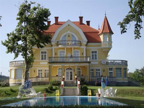 Fonyód Hongrie VIP Hotel code promo booking.com