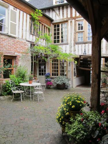 Honfleur France VIP Hotel code promo booking.com