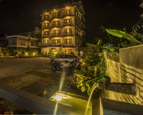 Pokhara Népal VIP Hotel code promo booking.com