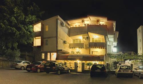 酒吧 黑山共和國 Bar VIP 酒店促销代码 booking.com